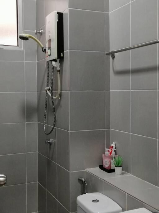 Homestay Casa Nur Iman @Adelia Kajang Bagian luar foto